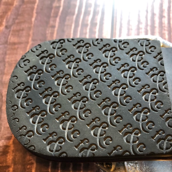 fibi & clo New York Sun Cascade Sandals - Picture 7 of 12